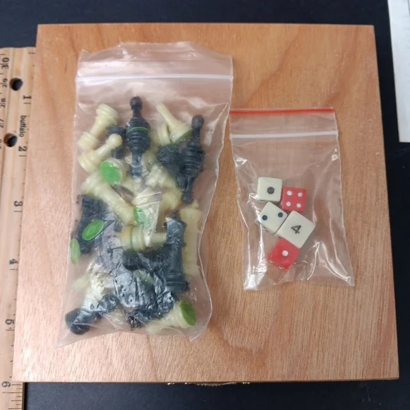 Vtg Magnetic Backgammon Chess Checkers Set Boxed Complete Travel Camping Game - Picture 9 of 16